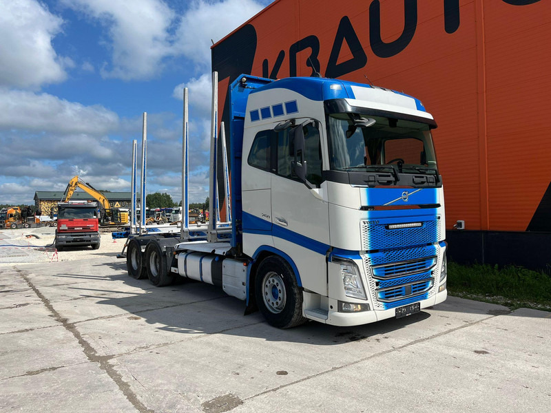 Volvo FH 16 750 6x4 HYDRAULICS - Lesovůz, Auto s hydraulickou rukou: obrázek 3 Volvo FH 16 750 6x4 HYDRAULICS - Lesovůz, Auto s hydraulickou rukou: obrázek 3