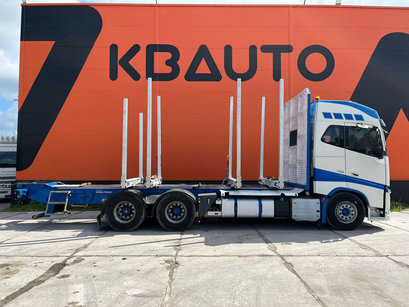 Volvo FH 16 750 6x4 HYDRAULICS - Lesovůz, Auto s hydraulickou rukou: obrázek 4 Volvo FH 16 750 6x4 HYDRAULICS - Lesovůz, Auto s hydraulickou rukou: obrázek 4