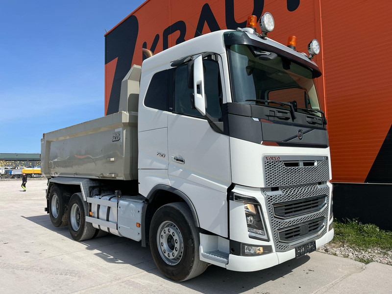Volvo FH 16 750 6x4 RETARDER / TANDEM AXLE LIFT / BIG AXLES / BOX L=4701 mm - Sklápěč: obrázek 4 Volvo FH 16 750 6x4 RETARDER / TANDEM AXLE LIFT / BIG AXLES / BOX L=4701 mm - Sklápěč: obrázek 4