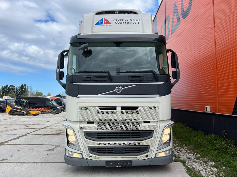 Volvo FH 460 6x2*4 T-1000R / Box L=7437 mm - Chladírenský nákladní automobil: obrázek 3 Volvo FH 460 6x2*4 T-1000R / Box L=7437 mm - Chladírenský nákladní automobil: obrázek 3