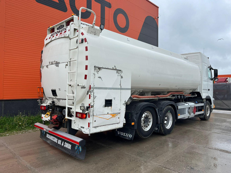 Volvo FH 500 6x2 TANK 18300 l / 4000 + 5000 + 5000 + 4300 l - Cisternové vozidlo: obrázek 5 Volvo FH 500 6x2 TANK 18300 l / 4000 + 5000 + 5000 + 4300 l - Cisternové vozidlo: obrázek 5