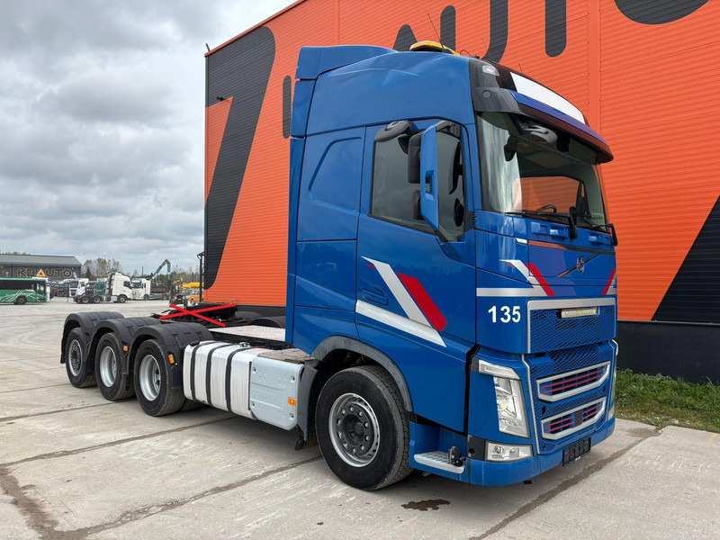 Volvo FH 500 8x4*4 FOR SALE AS CHASSIS / GCW 70 ton / PTO / CHASSIS L=6420 mm - Podvozek s kabinou: obrázek 4 Volvo FH 500 8x4*4 FOR SALE AS CHASSIS / GCW 70 ton / PTO / CHASSIS L=6420 mm - Podvozek s kabinou: obrázek 4