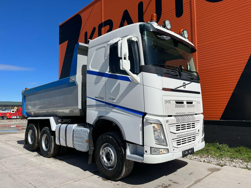 Volvo FH 540 6x4 RETARDER / TANDEM AXLE LIFT / BIG AXLES / BOX L=4488 mm - Sklápěč: obrázek 4 Volvo FH 540 6x4 RETARDER / TANDEM AXLE LIFT / BIG AXLES / BOX L=4488 mm - Sklápěč: obrázek 4