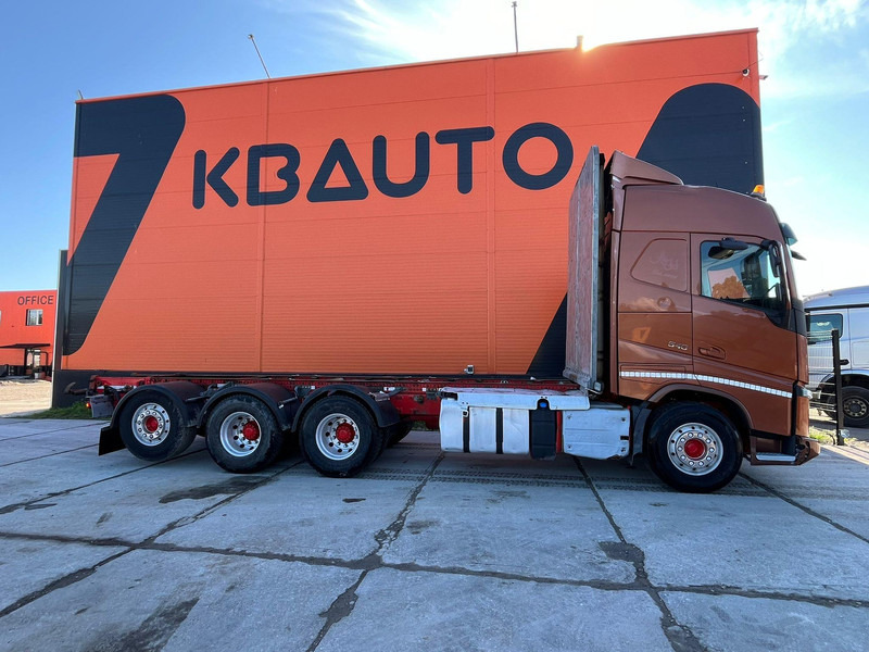 Volvo FH 540 8x4*4 GLOBE XL / 9 ton FRONT AXLE - Podvozek s kabinou: obrázek 5 Volvo FH 540 8x4*4 GLOBE XL / 9 ton FRONT AXLE - Podvozek s kabinou: obrázek 5