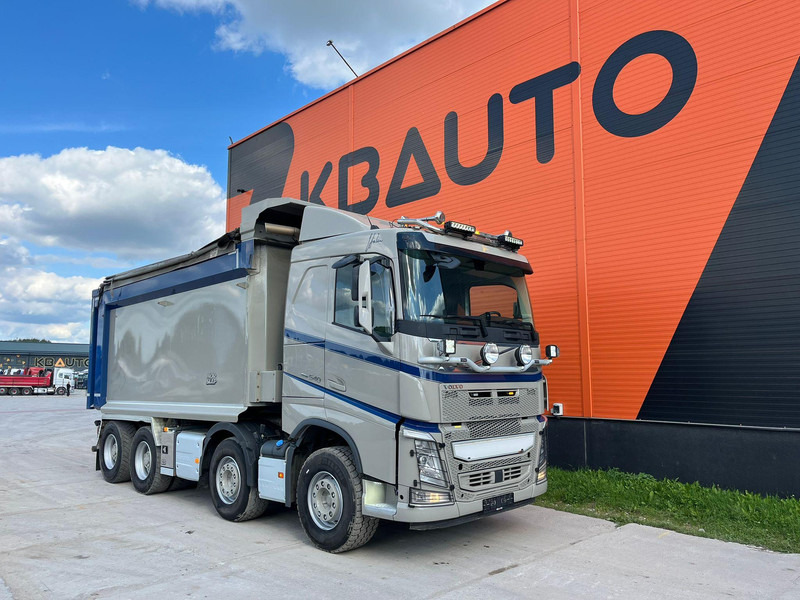 Volvo FH 540 8x4 HYDRAULIC TENT / RETARDER / TANDEM AXLE LIFT - Sklápěč: obrázek 4 Volvo FH 540 8x4 HYDRAULIC TENT / RETARDER / TANDEM AXLE LIFT - Sklápěč: obrázek 4