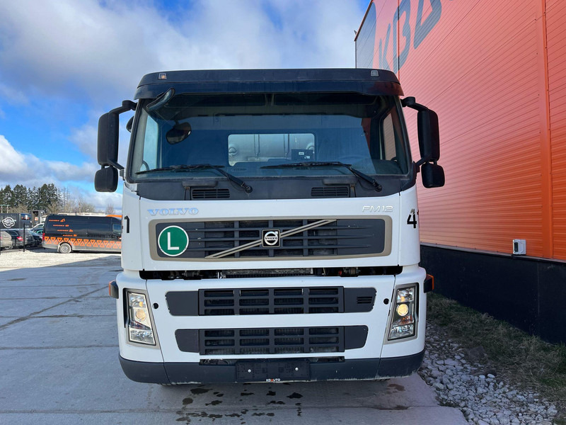 Volvo FM 12 420 8x4 INTERMIX IMF 10 m3 / FULL STEEL / ANALOG TACHOGAPH - Autodomíchávač: obrázek 2 Volvo FM 12 420 8x4 INTERMIX IMF 10 m3 / FULL STEEL / ANALOG TACHOGAPH - Autodomíchávač: obrázek 2