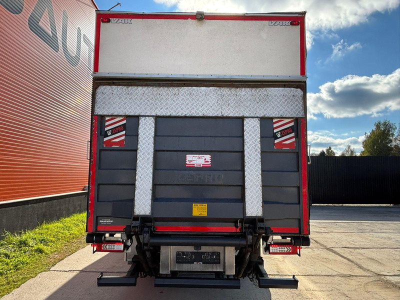 Chladírenský nákladní automobil Volvo FM 330 6x2*4 Carrier Supra 1250 Mt / BOX L=9663 mm: obrázek 7