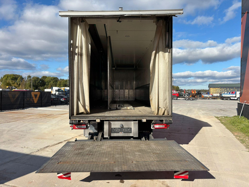Chladírenský nákladní automobil Volvo FM 330 6x2*4 Carrier Supra 1250 Mt / BOX L=9663 mm: obrázek 10