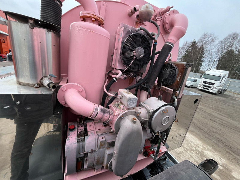 Čistič odpadových jam Volvo FM 330 6x2 TANK 14000 l / VACUUM JUROP PR 200: obrázek 9