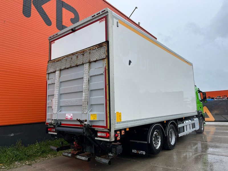 Chladírenský nákladní automobil Volvo FM 370 6x2*4 SUPRA 850 / BOX L=7430 mm: obrázek 6