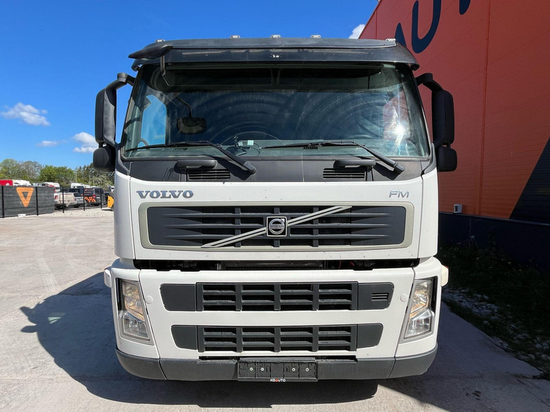 Volvo FM 420 6x4 HIAB 20 ton / L=5600 mm - Hákový nosič kontejnerů: obrázek 3 Volvo FM 420 6x4 HIAB 20 ton / L=5600 mm - Hákový nosič kontejnerů: obrázek 3