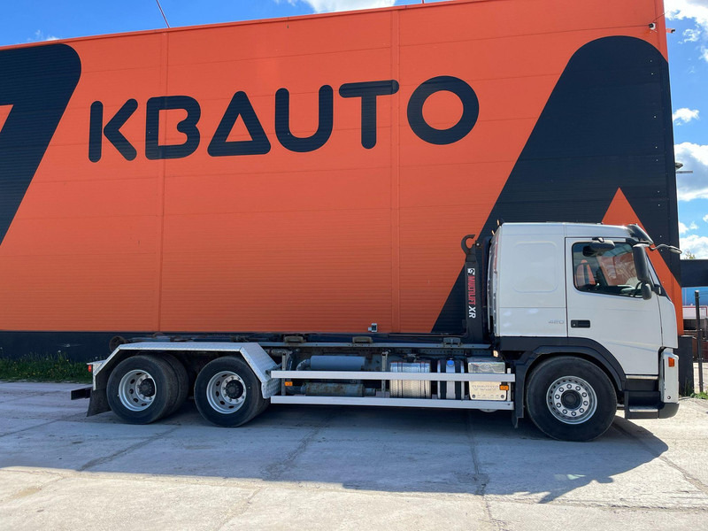 Volvo FM 420 6x4 HIAB 20 ton / L=5600 mm - Hákový nosič kontejnerů: obrázek 5 Volvo FM 420 6x4 HIAB 20 ton / L=5600 mm - Hákový nosič kontejnerů: obrázek 5