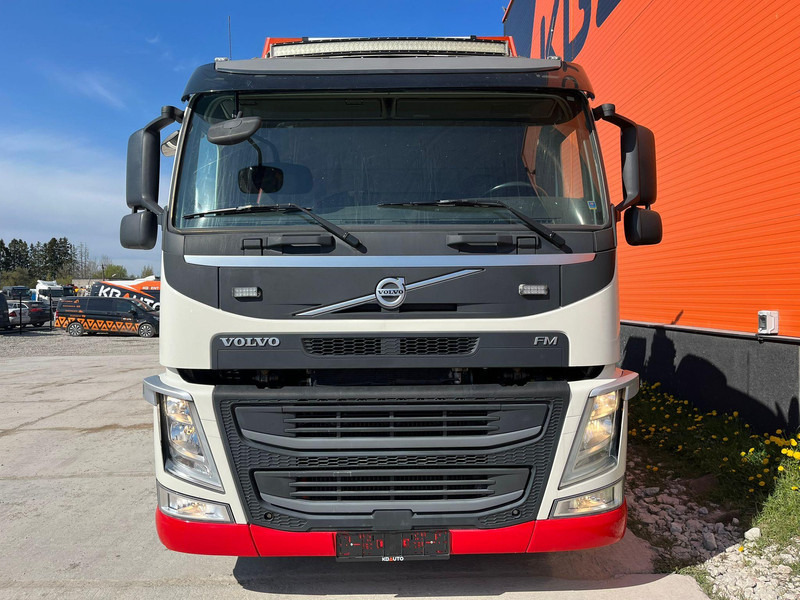 Volvo FM 460 8x2*6 HIAB 302E-6 / PLATFORM L=6721 mm - Nákladní automobil valníkový/ Plošinový, Auto s hydraulickou rukou: obrázek 3 Volvo FM 460 8x2*6 HIAB 302E-6 / PLATFORM L=6721 mm - Nákladní automobil valníkový/ Plošinový, Auto s hydraulickou rukou: obrázek 3
