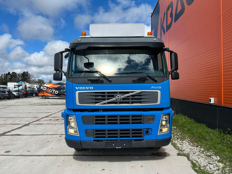 Volvo FM 9 300 6x2*4 HIAB 085D-3 / PLATFORM L=6320 mm - Nákladní automobil valníkový/ Plošinový, Auto s hydraulickou rukou: obrázek 3 Volvo FM 9 300 6x2*4 HIAB 085D-3 / PLATFORM L=6320 mm - Nákladní automobil valníkový/ Plošinový, Auto s hydraulickou rukou: obrázek 3
