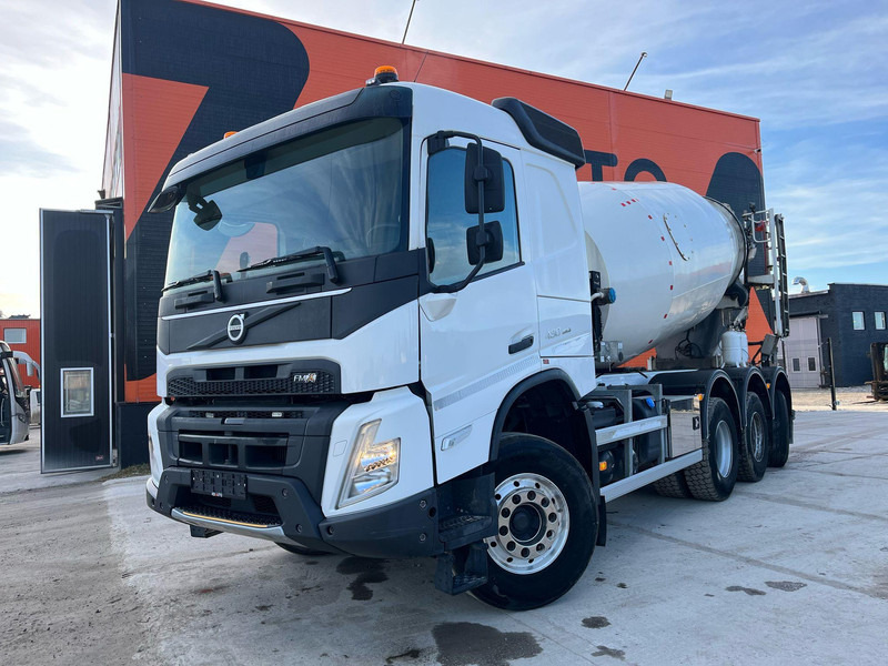 Volvo FMX 430 8x4*4 BSH 103 / 10 m3 - Autodomíchávač: obrázek 2 Volvo FMX 430 8x4*4 BSH 103 / 10 m3 - Autodomíchávač: obrázek 2