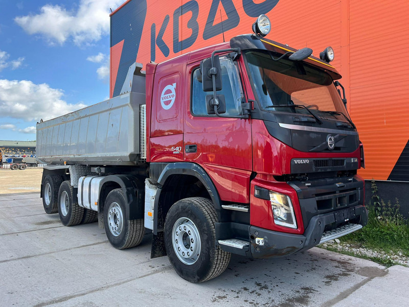 Volvo FMX 540 8x4 RETARDER / TANDEM AXLE LIFT / BIG AXLES - Sklápěč: obrázek 4 Volvo FMX 540 8x4 RETARDER / TANDEM AXLE LIFT / BIG AXLES - Sklápěč: obrázek 4
