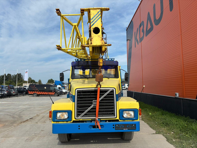 Volvo N 10 6x4 BJÖRNKRANAR C 1601 / 20 TON / BOOM 26,2 + JIB - Autojeřáb: obrázek 3 Volvo N 10 6x4 BJÖRNKRANAR C 1601 / 20 TON / BOOM 26,2 + JIB - Autojeřáb: obrázek 3