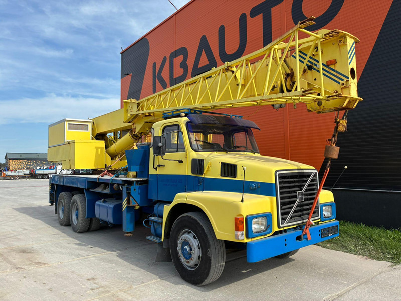 Volvo N 10 6x4 BJÖRNKRANAR C 1601 / 20 TON / BOOM 26,2 + JIB - Autojeřáb: obrázek 4 Volvo N 10 6x4 BJÖRNKRANAR C 1601 / 20 TON / BOOM 26,2 + JIB - Autojeřáb: obrázek 4