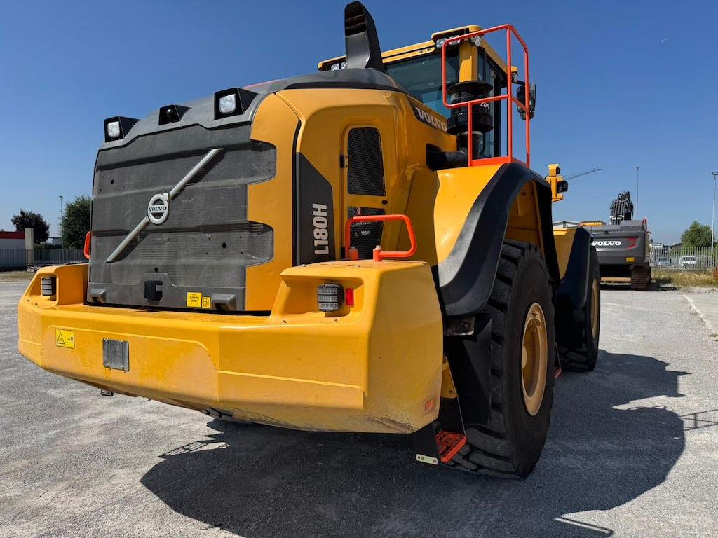 Volvo L180H - Kolový nakladač: obrázek 4 Volvo L180H - Kolový nakladač: obrázek 4