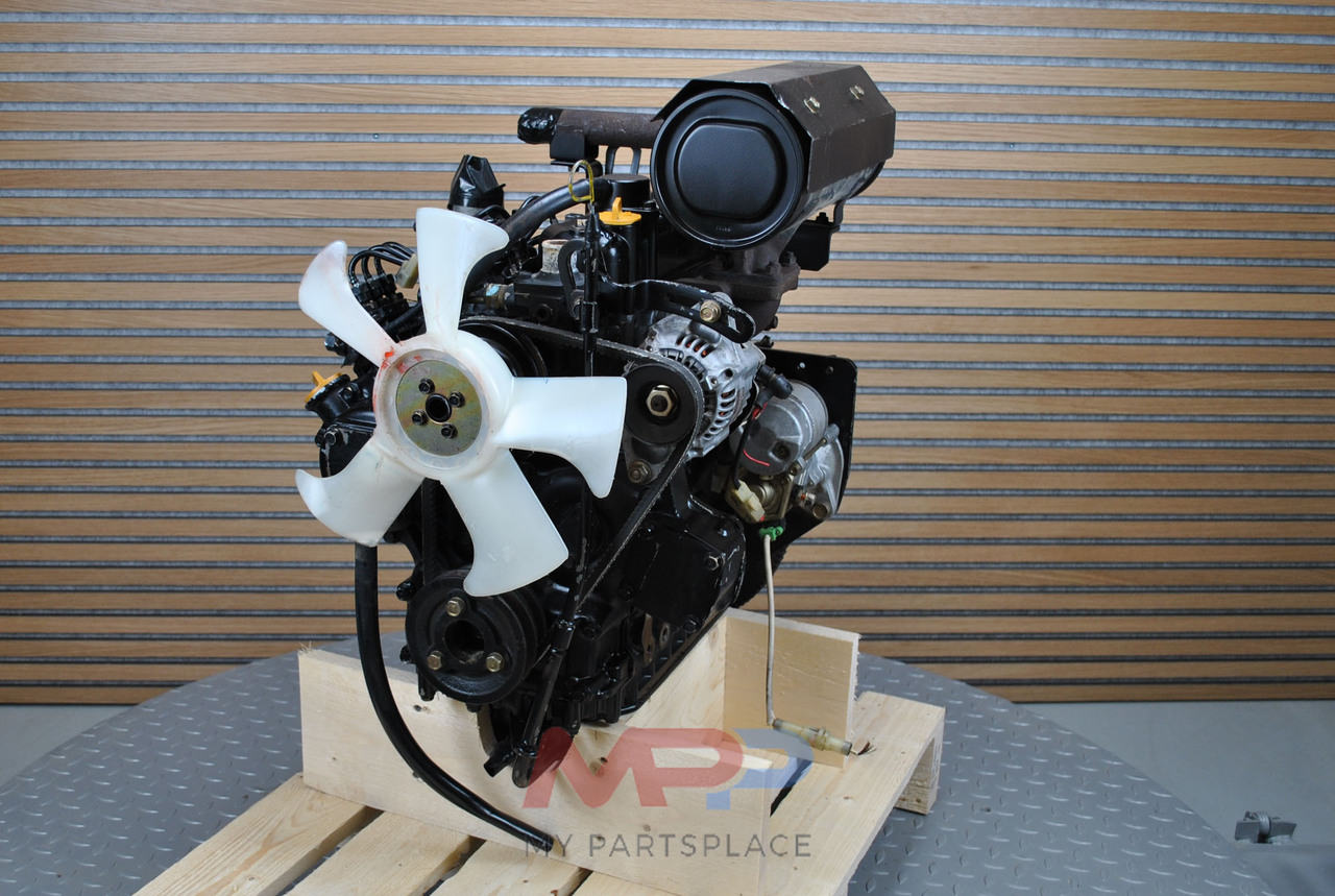 ISUZU 3CC1 - Motor pro Traktor: obrázek 1 ISUZU 3CC1 - Motor pro Traktor: obrázek 1