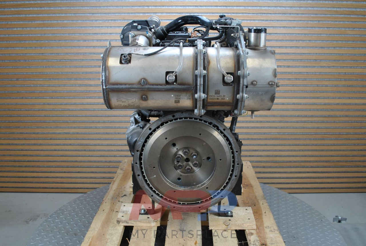 Yanmar Yanmar 4TNV98CT - DEMO - Motor pro Stavební technika: obrázek 3 Yanmar Yanmar 4TNV98CT - DEMO - Motor pro Stavební technika: obrázek 3