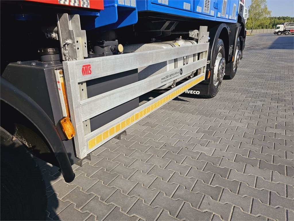 Čistič odpadových jam Iveco MTS 4 x TURBINE MTS 4 x TURBINE Saugbagger vacuum: obrázek 21