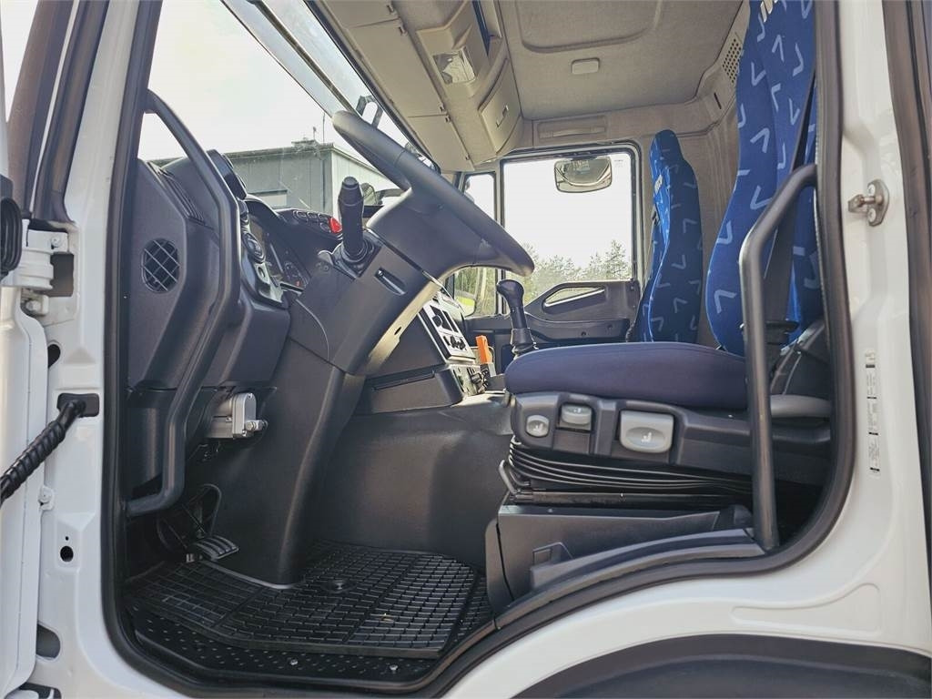 Čistič odpadových jam Iveco MTS 4 x TURBINE MTS 4 x TURBINE Saugbagger vacuum: obrázek 35