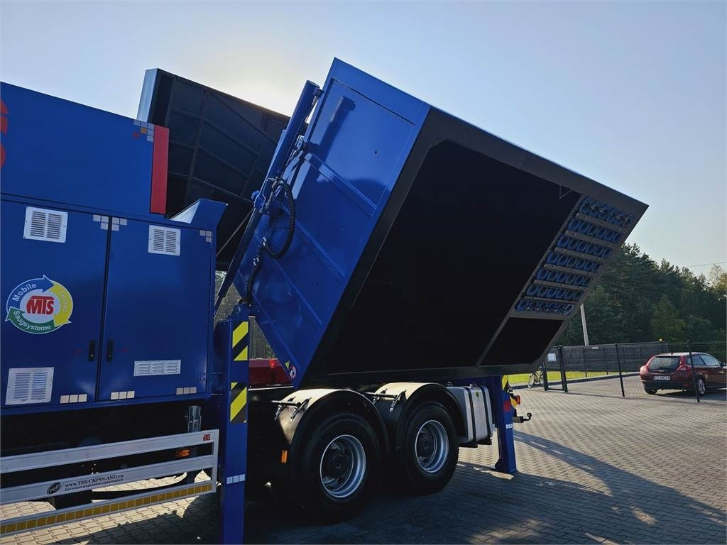 Čistič odpadových jam Iveco MTS 4 x TURBINE MTS 4 x TURBINE Saugbagger vacuum: obrázek 32