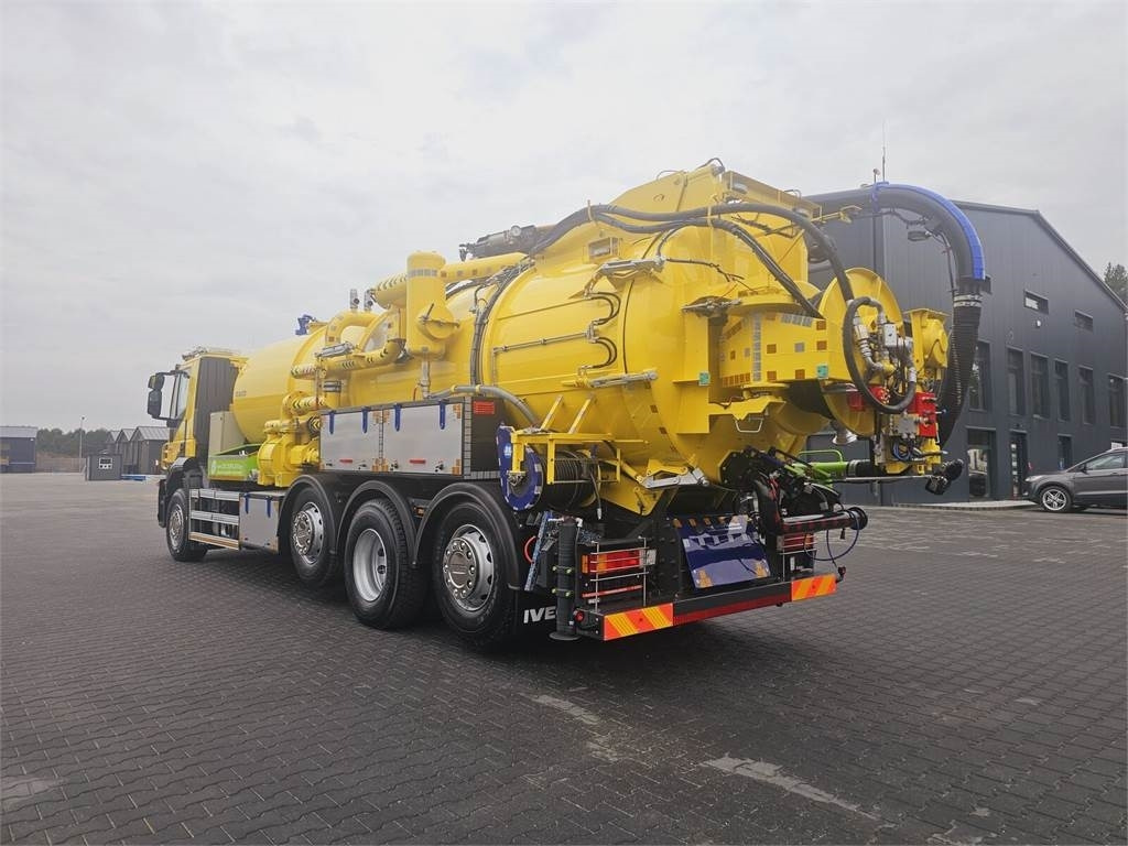 Iveco RAVO WUKO FOR CHANNEL CLEANING druck saug kanal - Čistič odpadových jam: obrázek 5 Iveco RAVO WUKO FOR CHANNEL CLEANING druck saug kanal - Čistič odpadových jam: obrázek 5