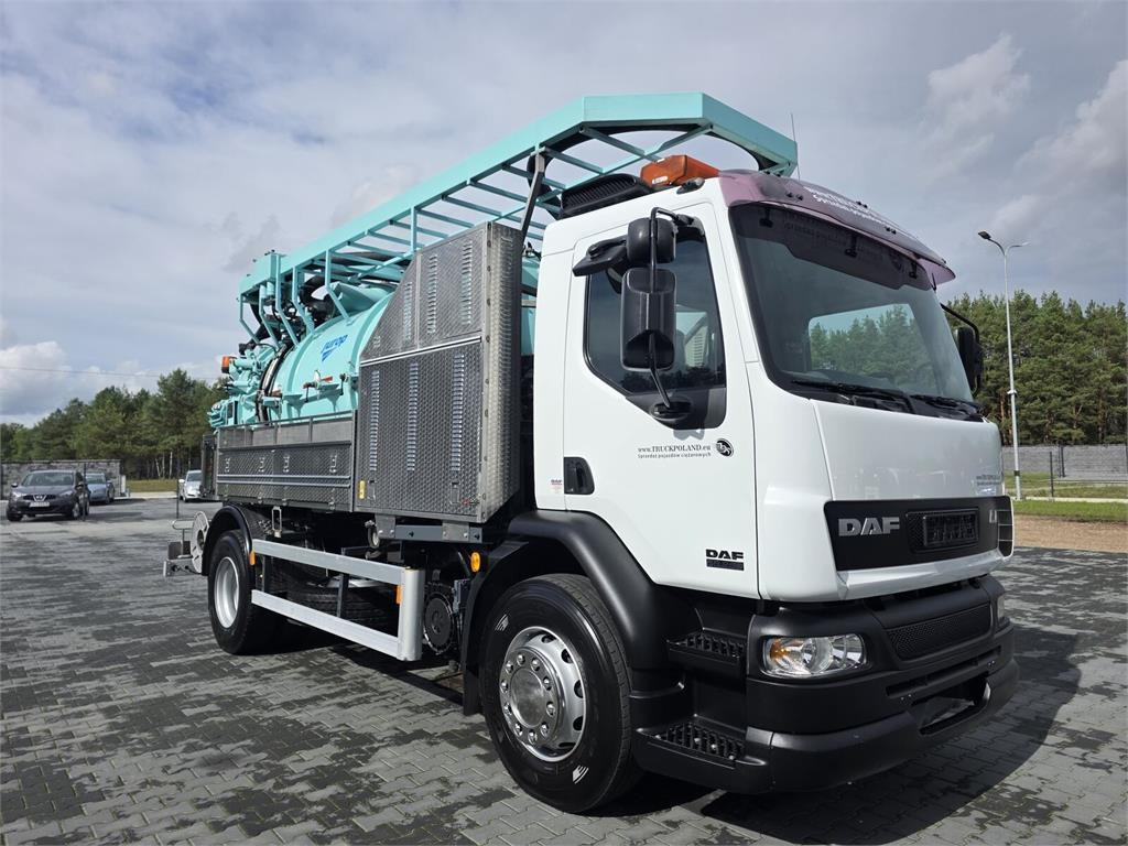 DAF WUKO JUROP KOMBI FOR SEWAGE CLEANING - Komunální/ Speciální technika: obrázek 2 DAF WUKO JUROP KOMBI FOR SEWAGE CLEANING - Komunální/ Speciální technika: obrázek 2