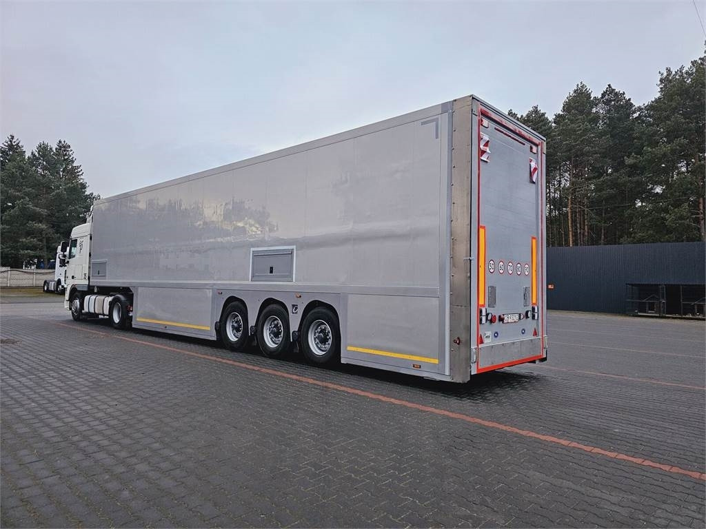 Langendorf DOUBLE LOADING FOR MOTOR COSMETICS Flexliner Inloa - Chladírenský návěs: obrázek 4 Langendorf DOUBLE LOADING FOR MOTOR COSMETICS Flexliner Inloa - Chladírenský návěs: obrázek 4