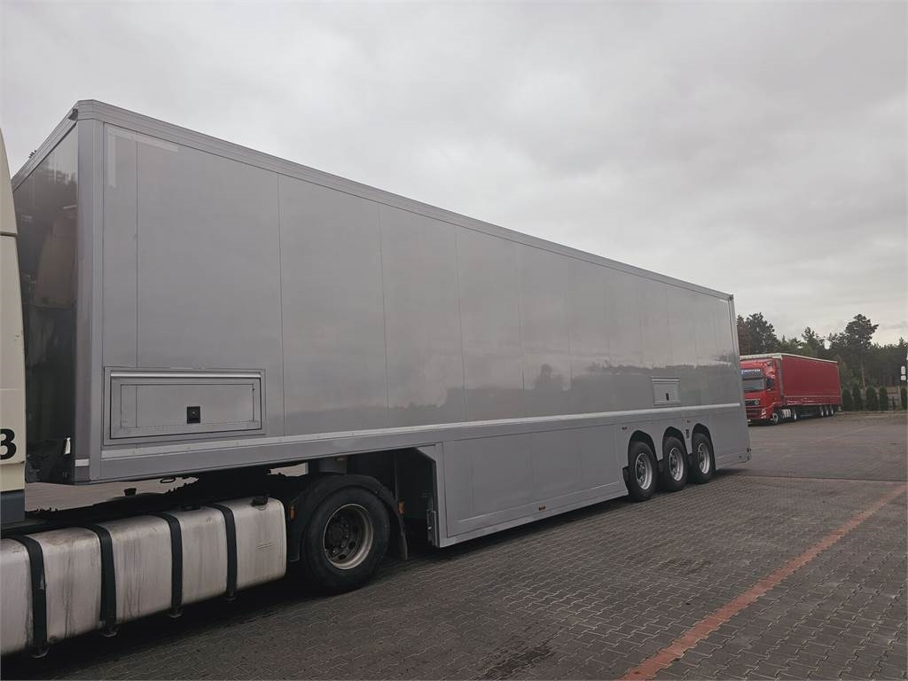 Langendorf DOUBLE LOADING FOR MOTOR COSMETICS Flexliner Inloa - Chladírenský návěs: obrázek 2 Langendorf DOUBLE LOADING FOR MOTOR COSMETICS Flexliner Inloa - Chladírenský návěs: obrázek 2