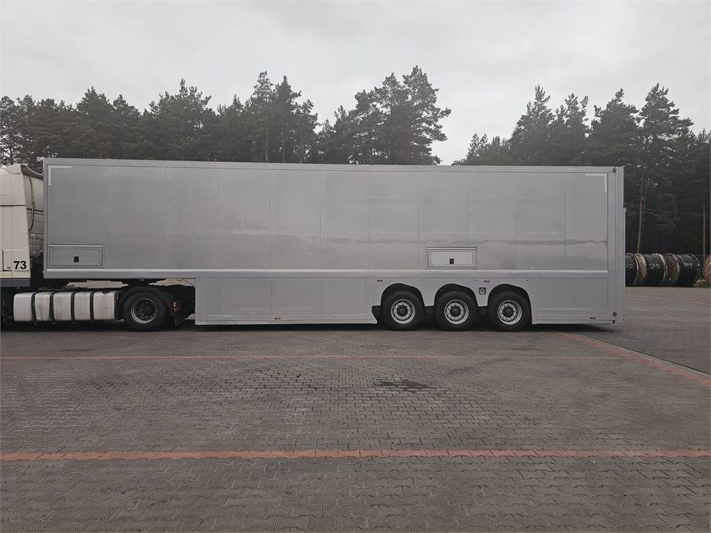 Langendorf DOUBLE LOADING FOR MOTOR COSMETICS Flexliner Inloa - Chladírenský návěs: obrázek 3 Langendorf DOUBLE LOADING FOR MOTOR COSMETICS Flexliner Inloa - Chladírenský návěs: obrázek 3