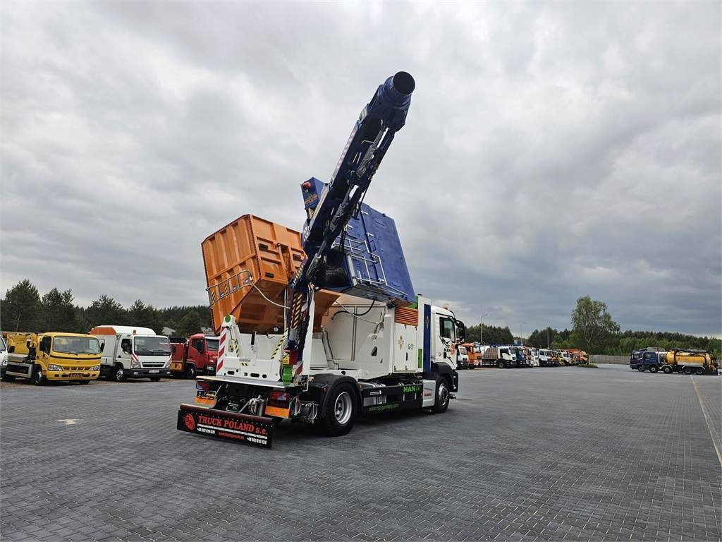 MAN RSP ESE 18/4-KM Saugbagger vacuum cleaner excavato - Čistič odpadových jam: obrázek 1 MAN RSP ESE 18/4-KM Saugbagger vacuum cleaner excavato - Čistič odpadových jam: obrázek 1