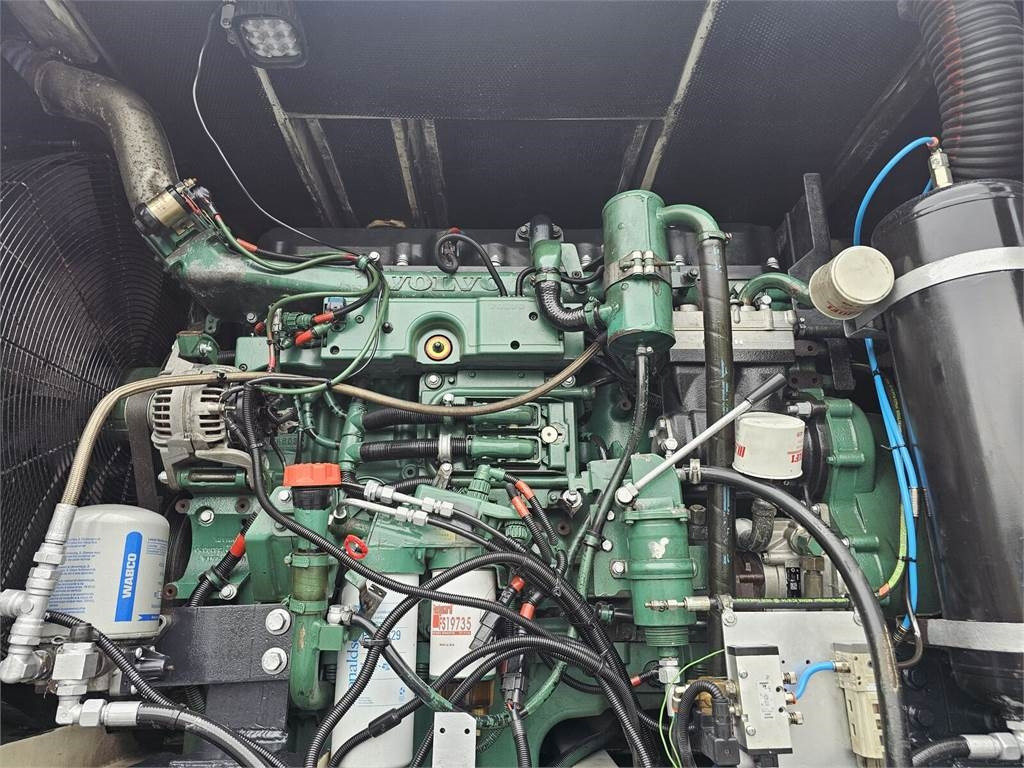 Čistič odpadových jam Scania Disab Centurion P210/8 Vacuum suction loader: obrázek 11 Čistič odpadových jam Scania Disab Centurion P210/8 Vacuum suction loader: obrázek 11