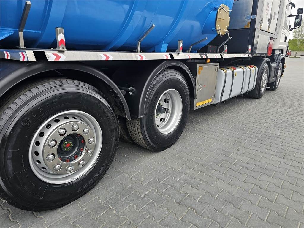 Čistič odpadových jam Scania Disab Centurion P210/8 Vacuum suction loader: obrázek 16 Čistič odpadových jam Scania Disab Centurion P210/8 Vacuum suction loader: obrázek 16