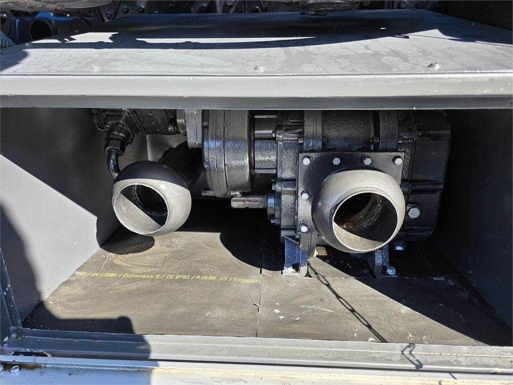 Rýpadlo Scania Larsen FlexVac 311 Vacuum suction loader: obrázek 22