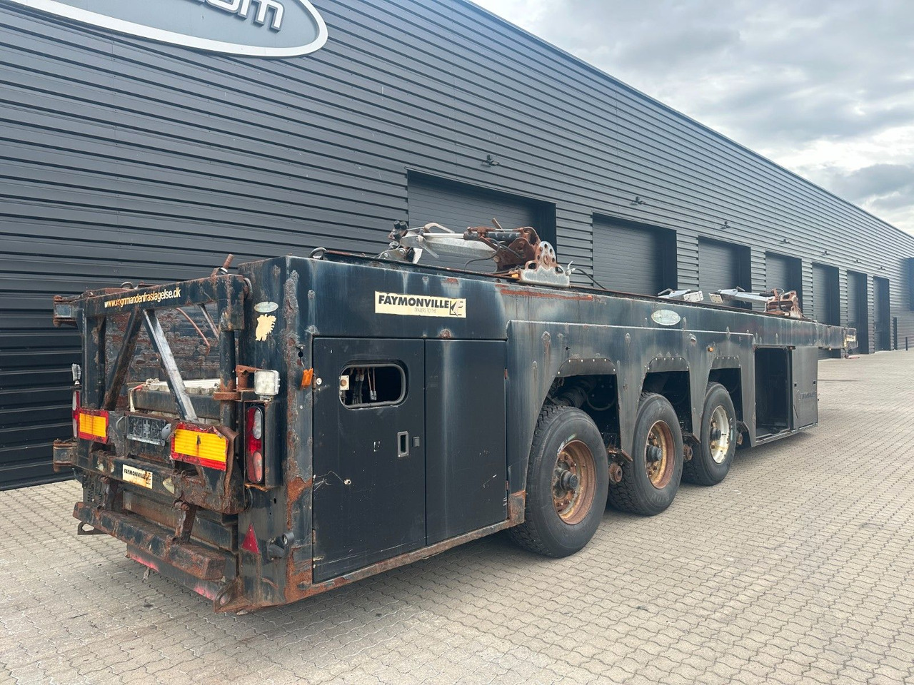 Faymonville Prefamax 3 achs innenlader - Podvalníkový návěs: obrázek 2 Faymonville Prefamax 3 achs innenlader - Podvalníkový návěs: obrázek 2