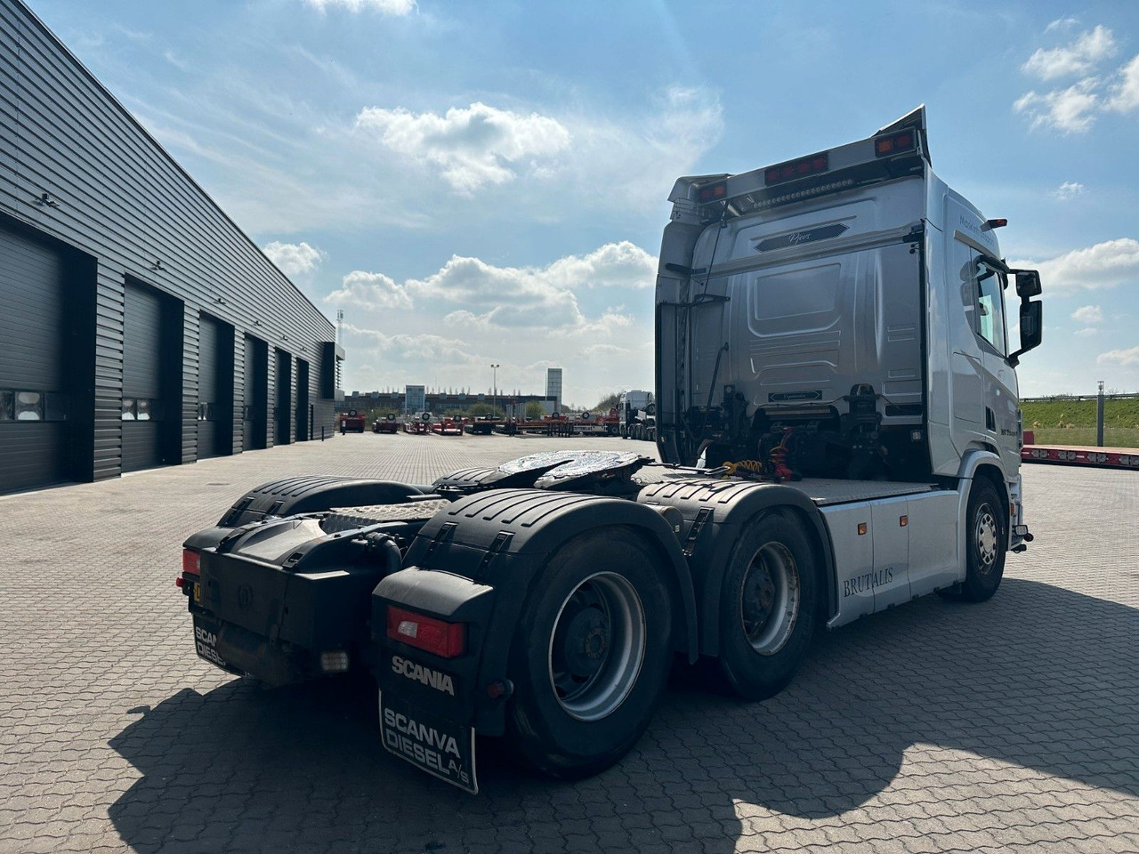 Scania R 730 6x4 Scania R 730 V8 6x4 - Tahač: obrázek 3 Scania R 730 6x4 Scania R 730 V8 6x4 - Tahač: obrázek 3