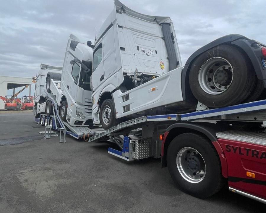 Eroglu ERTRT Extensible Porte camion - Podvalníkový návěs: obrázek 4 Eroglu ERTRT Extensible Porte camion - Podvalníkový návěs: obrázek 4