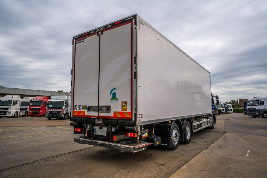 Renault D WIDE 380 DXI D WIDE 380 DXI - Chladírenský nákladní automobil: obrázek 4 Renault D WIDE 380 DXI D WIDE 380 DXI - Chladírenský nákladní automobil: obrázek 4