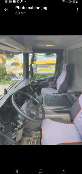 Nákladní automobil valníkový/ Plošinový, Auto s hydraulickou rukou Scania P 320: obrázek 12