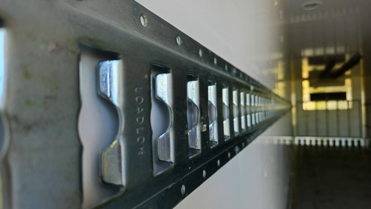 Schmitz Cargobull / Chereau / Lamberet (Location / Rent) - Chladírenský návěs: obrázek 5 Schmitz Cargobull / Chereau / Lamberet (Location / Rent) - Chladírenský návěs: obrázek 5