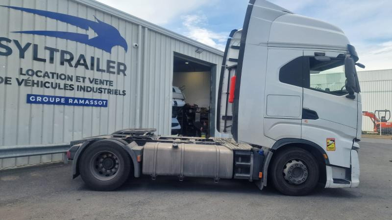 Iveco S-WAY 530 - Tahač: obrázek 2 Iveco S-WAY 530 - Tahač: obrázek 2