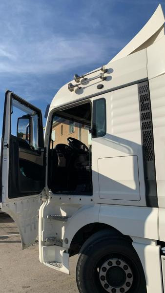 MAN TGX 18.460 - Tahač: obrázek 5 MAN TGX 18.460 - Tahač: obrázek 5