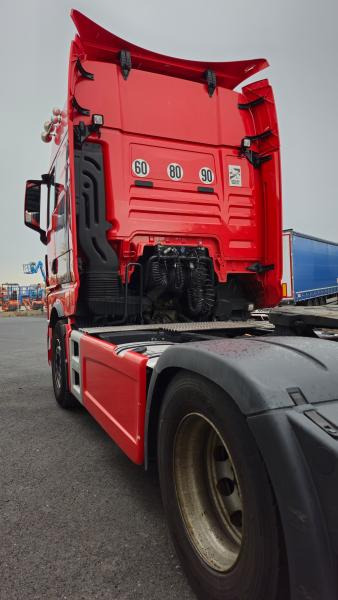 MAN TGX 18.510 - Tahač: obrázek 4 MAN TGX 18.510 - Tahač: obrázek 4