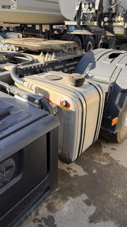 Volvo FH 500 - Tahač: obrázek 4 Volvo FH 500 - Tahač: obrázek 4