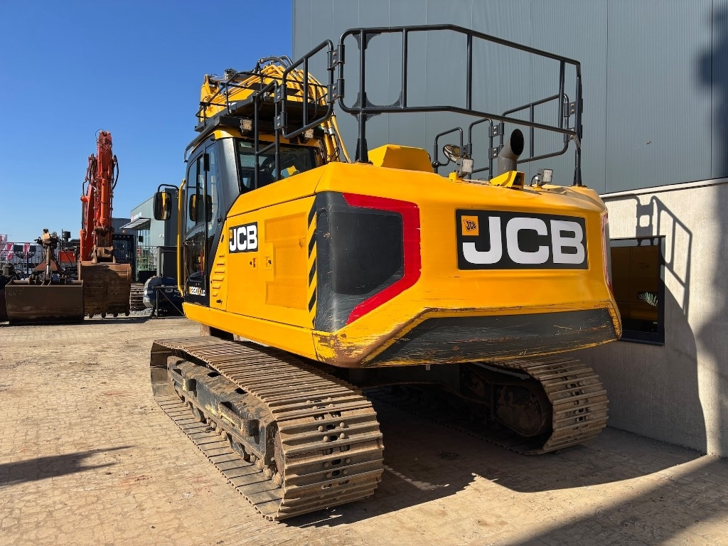 JCB 220 XL 4F -- 220X LC -- 220 X LC - 220 - Pásové rýpadlo: obrázek 4 JCB 220 XL 4F -- 220X LC -- 220 X LC - 220 - Pásové rýpadlo: obrázek 4