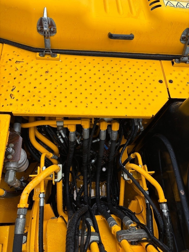 Kolesové rýpadlo JCB JS 145 W - 160 W: obrázek 31