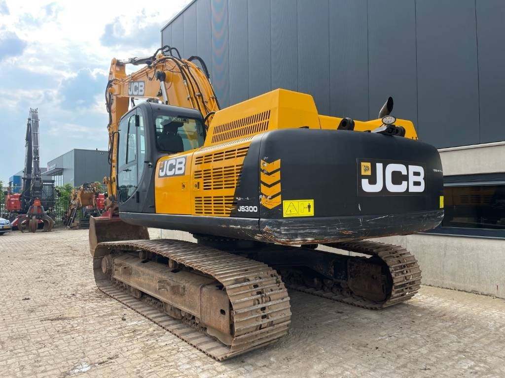 JCB JS300LC -- JS 300 LC - Pásové rýpadlo: obrázek 4 JCB JS300LC -- JS 300 LC - Pásové rýpadlo: obrázek 4
